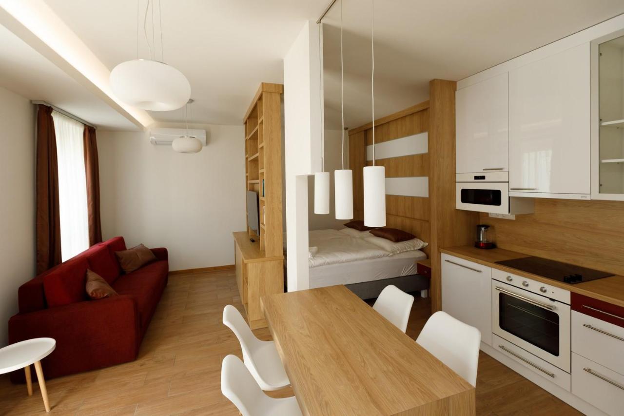 La Bella Centrum Apartmanok Piros/Sarga Hévíz Exterior foto