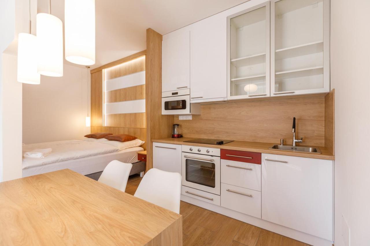 La Bella Centrum Apartmanok Piros/Sarga Hévíz Exterior foto